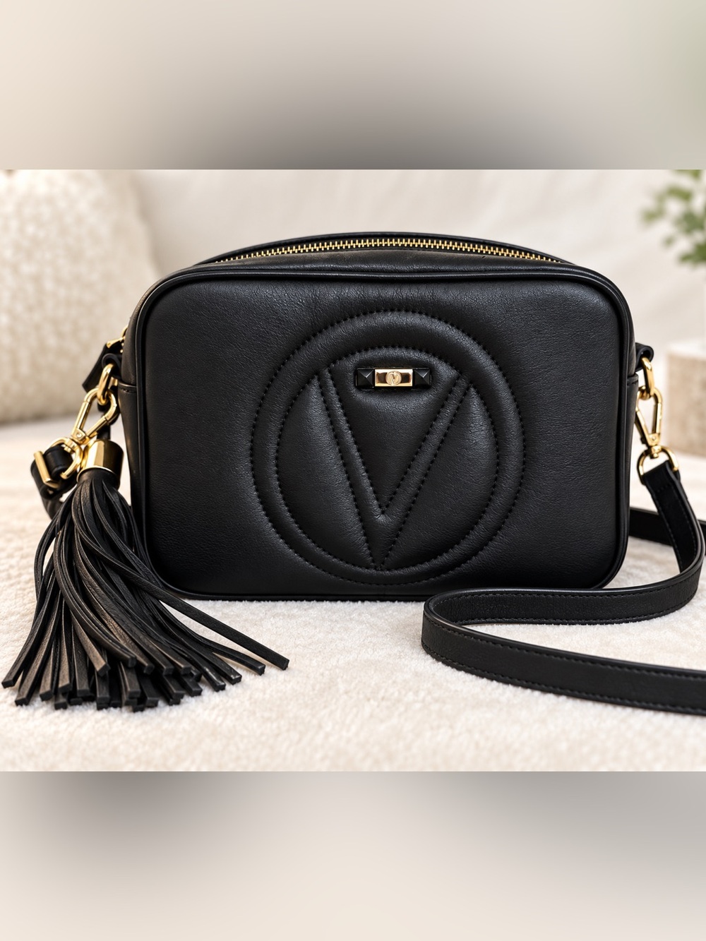 Valentino by Mario Valentino Auth Mia Signature Black Leather Crossbody Bag VGUC
